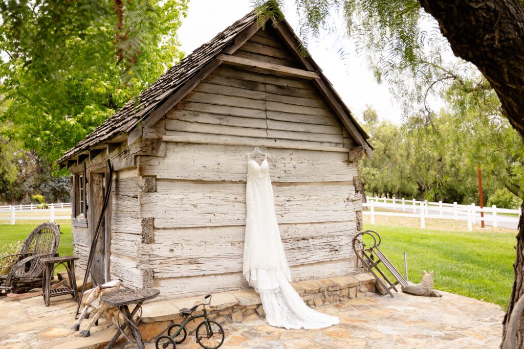 COUNTRY MEADOW RANCH WEDDING
